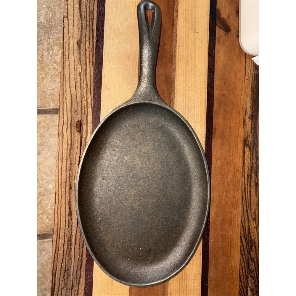 Vintage Cast Iron Oval Sizzle Skillet Griddle Camping Pan 14